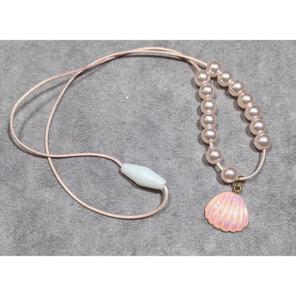 Pink Mermaidcore Iridescent Shell Pendant Beaded Necklace - Picture 6 of 6